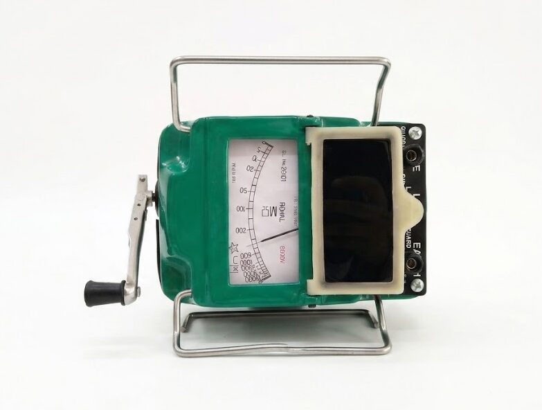 45346bc0-122e-433f-89dc-661bc973ee8c Megger (Insulation Tester) 5000 V- Royal Regular - Image 1